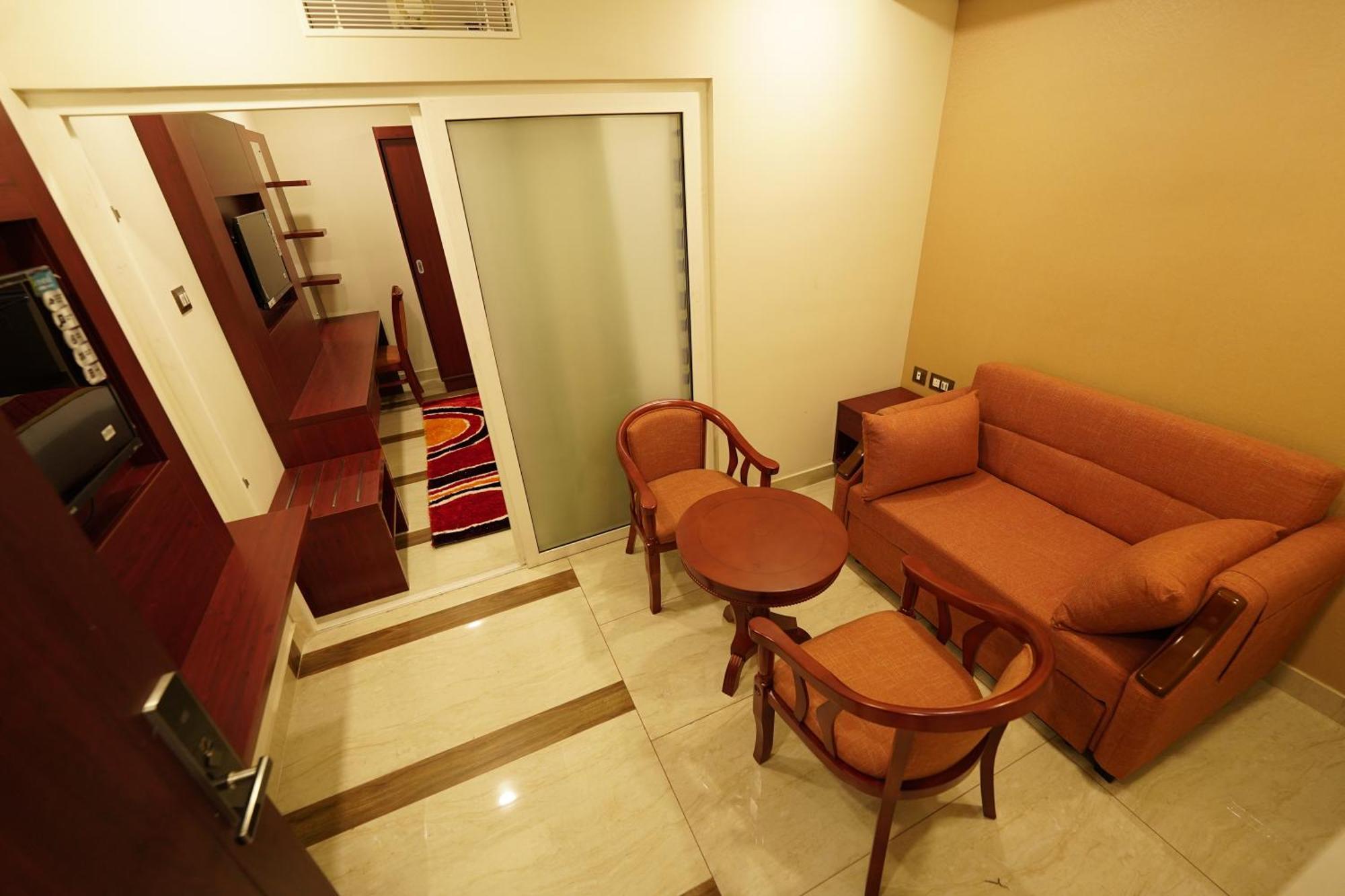 Hotel Newline Orchid Guruvāyūr Extérieur photo